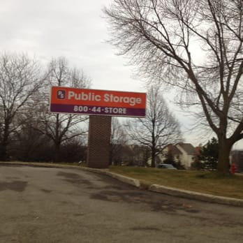 Public Storage - Signage - Self Storage Near Me - Schaumburg, Illinois