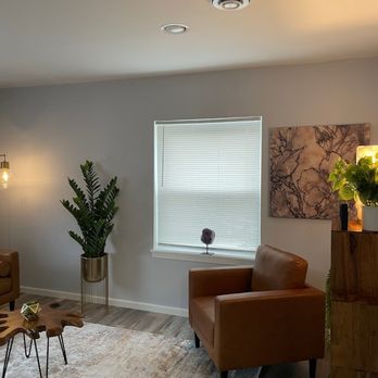 Meadowbrook Counseling - Bothell mental health counseling, therapy, therapist, family, couples, marriage, teen, grief, trauma, adolescent, child, group, individual - Counseling & Mental Health Near Me - Bothell, Washington