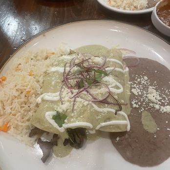 El Cabo Verde - Special: filet enchiladas - Mexican Near Me - Shreveport, Louisiana El Cabo Verde - Special: filet enchiladas - Mexican Near Me - Shreveport, Louisiana