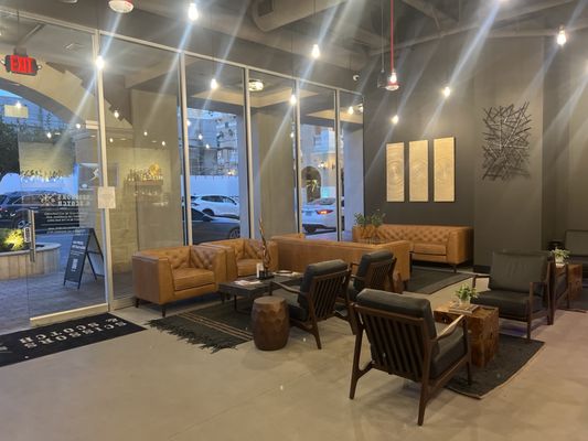 Scissors & Scotch by null