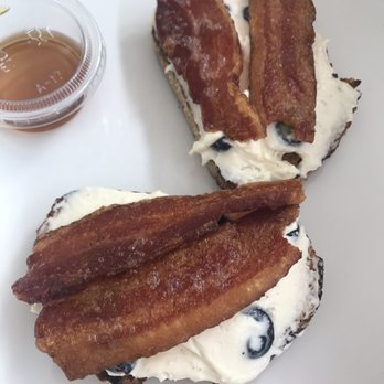 Light House Coffee - Blueberry Bacon Toast - Coffee & Tea Near Me - Baton Rouge, Louisiana