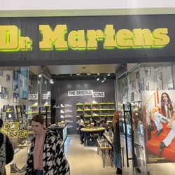 Martens Menlo Park - Outside of the store