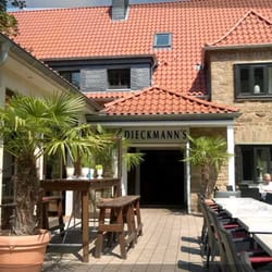 Dickmann's - Vom Biergarten Eingang