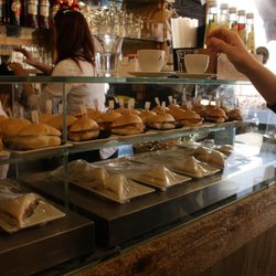 Do Draghi - Espressos and snacks at Do Draghi.