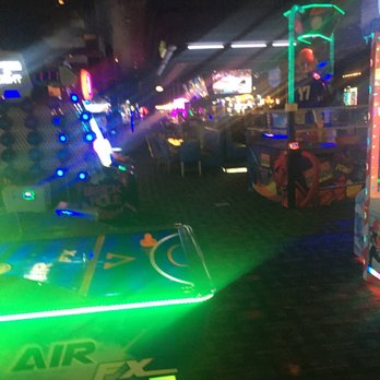 Dave & Buster's Orange - TERRIBLE MANAGER JUSTIN - American Near Me - Orange, California Dave & Buster's Orange - TERRIBLE MANAGER JUSTIN - American Near Me - Orange, California