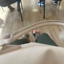Concentra Medical Center - Me waiting almost over 1 hour . When i already scheduled a appointment