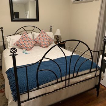 The Escape - Room 205. Nice digs - Hotels Near Me - Lewisburg, West Virginia The Escape - Room 205. Nice digs - Hotels Near Me - Lewisburg, West Virginia