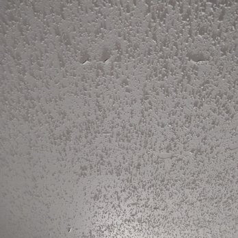 Econo Lodge Biltmore - Ceiling had chips/holes in it - Hotels Near Me - Asheville, North Carolina