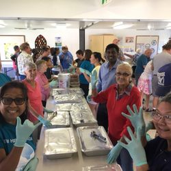 New Hope Waikoloa - Preparing Thanksgiving meals for the needy