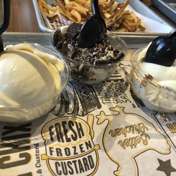 Super Chix - Plain custard-oreo custard-butterfinger custard - Chicken Shop Near Me - Peachtree City, Georgia Super Chix - Plain custard-oreo custard-butterfinger custard - Chicken Shop Near Me - Peachtree City, Georgia