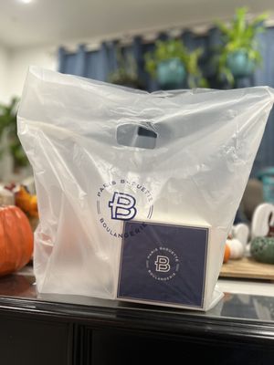 Paris Baguette by null