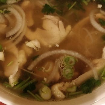 Pho Nom Nom - Chicken pho - Vietnamese Near Me - Rockville, Maryland