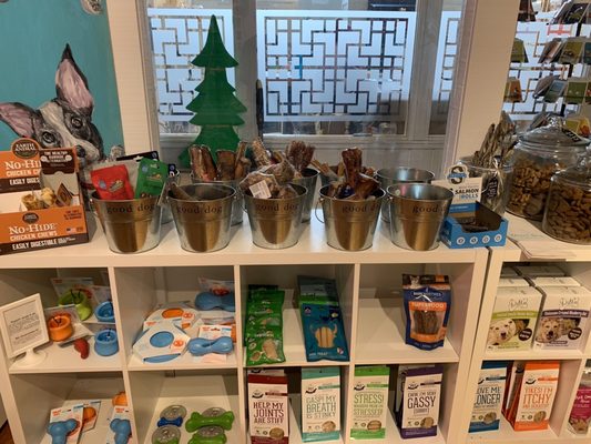 Bella & Lindy Pet Boutique by null