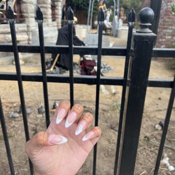Nailsneedlove Studio II - Nail Salons Near Me - Long Beach, California
