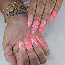 Luna Nails & Spa