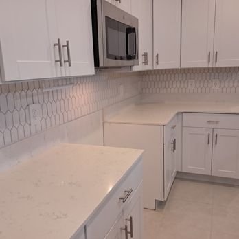 Affordable Home Maintenance 813 - Full view of backsplash area complete.. - Keys & Locksmiths Near Me - San Antonio, Florida Affordable Home Maintenance 813 - Full view of backsplash area complete.. - Keys & Locksmiths Near Me - San Antonio, Florida