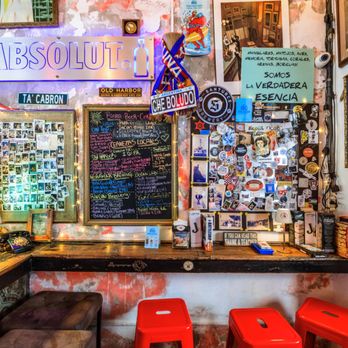 Deshistoria - Bars Near Me - San Juan, Puerto Rico Deshistoria - Bars Near Me - San Juan, Puerto Rico