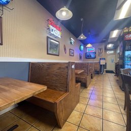 booths and tables
