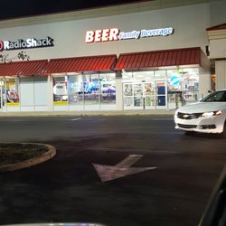 Family Beverage - Front of store
