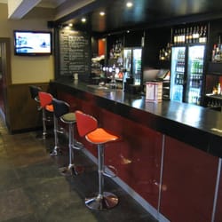 Whisky Macs Bar & Grill