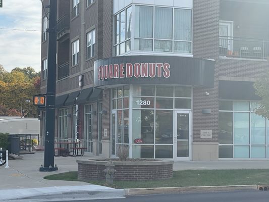 Square Donuts by null