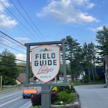 Field Guide Lodge - Hotels Near Me - Stowe, Vermont Field Guide Lodge - Hotels Near Me - Stowe, Vermont