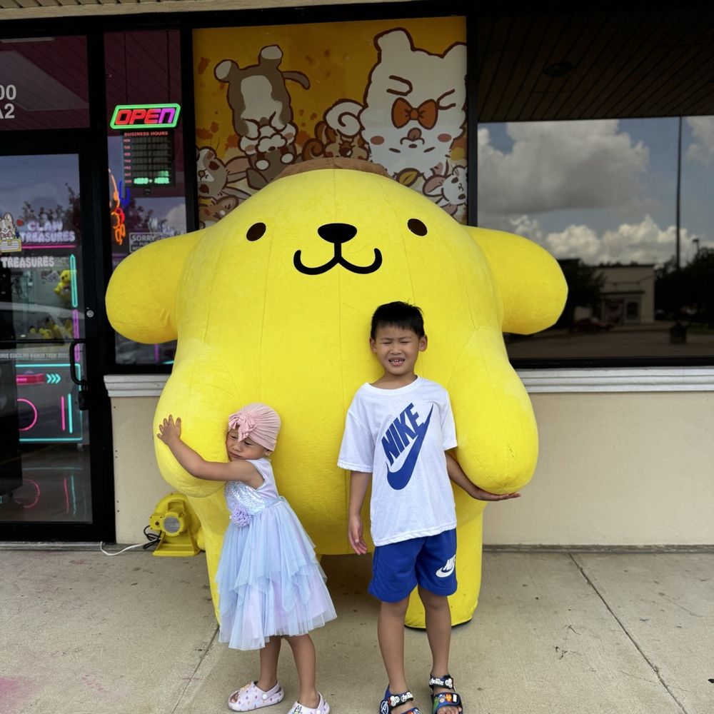 Claw Treasures - Arcades Near Me - Sugar Land, Texas