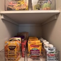 Happy Sort - AFTER: Pantry Organizing.