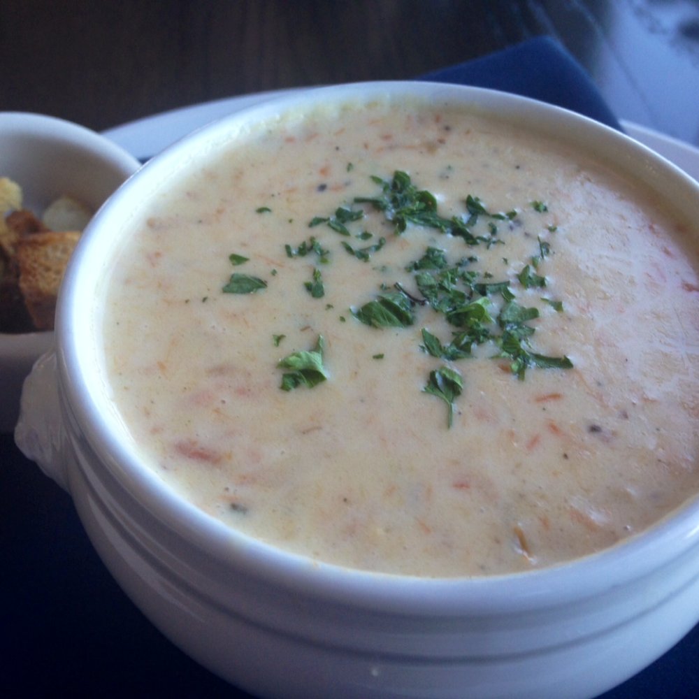 Packers Kitchen + Bar - Seafood Chowder - Seafood Near Me - Blaine, Washington Packers Kitchen + Bar - Seafood Chowder - Seafood Near Me - Blaine, Washington