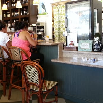 Starling Diner - Only young Asian customers were placed in the counter. Why? - New American Near Me - Long Beach, California