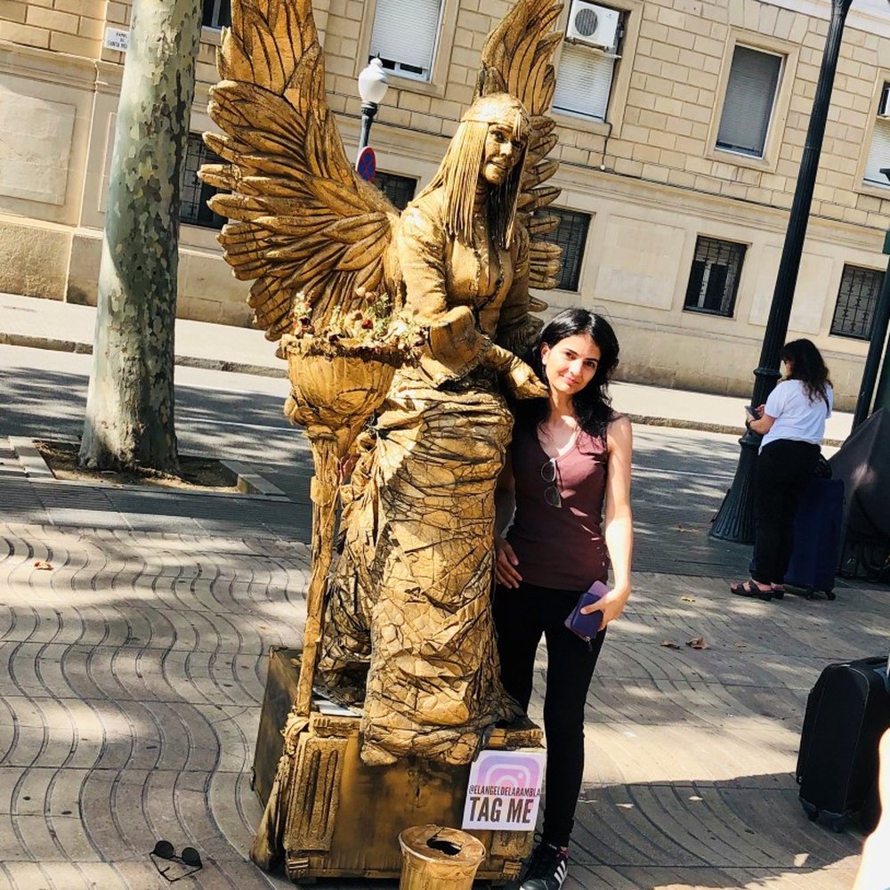 Las Ramblas - fun to see these people to change themselves in to statue - Local Flavor Near Me - Barcelona, B