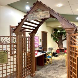 Davis County Library - Kids area- cute!