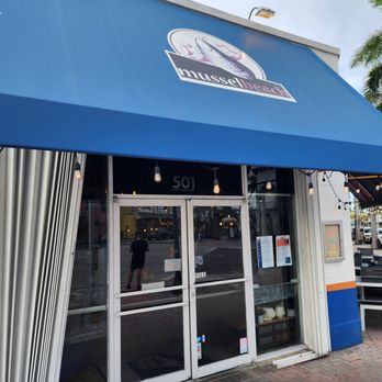 Mussel Beach Restaurant - Seafood Near Me - Delray Beach, Florida Mussel Beach Restaurant - Seafood Near Me - Delray Beach, Florida