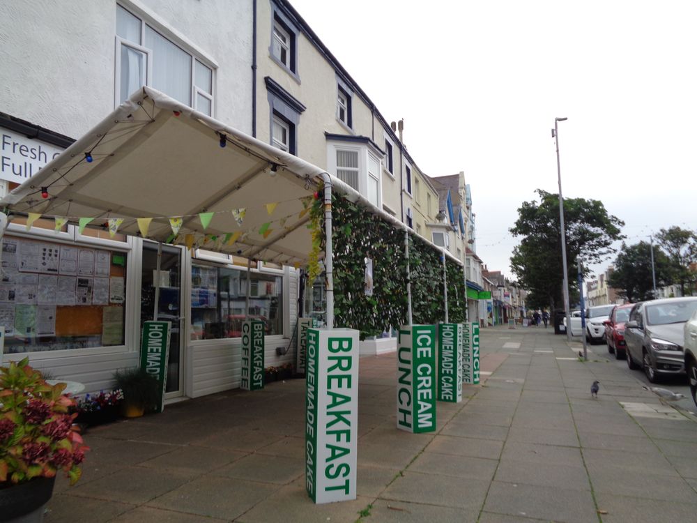 HAVEN CAFE 7 Madoc St, Llandudno, United Kingdom Cafes Restaurant