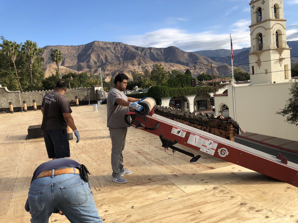 Slide of Ventura Roofing