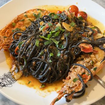 Da Mario Restaurant - Fresh squid ink spaghetti with prawn. - Italian Near Me - London, XGL Da Mario Restaurant - Fresh squid ink spaghetti with prawn. - Italian Near Me - London, XGL