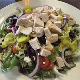 Delicious Greek Chicken Salad