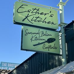 One of the many restaurants in the Arts District