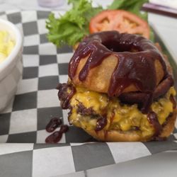 Oak & Anchor Grill - Western Smashburger