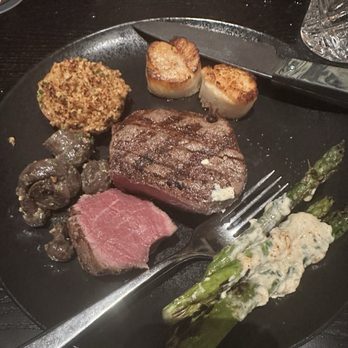 Bourbon Steak - 10oz Fillet - Steakhouses Near Me - Lake Buena Vista, Florida