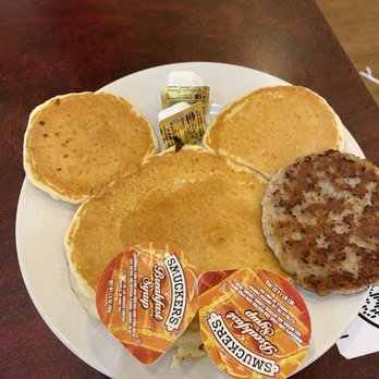 Davenport Diner - Kids Mickey pancake with sausage - Breakfast & Brunch Near Me - Davenport, Florida Davenport Diner - Kids Mickey pancake with sausage - Breakfast & Brunch Near Me - Davenport, Florida