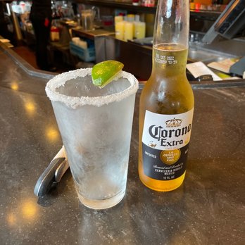 Applebee's Grill + Bar - American Near Me - Longview, Washington