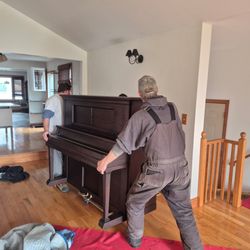 The Piano Guy - hard at work