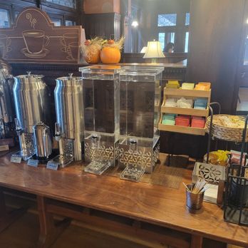 Mohonk Mountain House - Coffee/tea/hot cocoa station - Day Spas Near Me - New Paltz, New York Mohonk Mountain House - Coffee/tea/hot cocoa station - Day Spas Near Me - New Paltz, New York