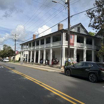 The Colonial Inn - Venues & Event Spaces Near Me - Hillsborough, North Carolina The Colonial Inn - Venues & Event Spaces Near Me - Hillsborough, North Carolina