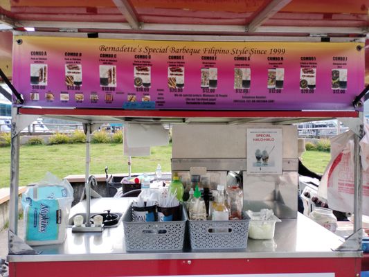 Bernadette's Fast Food by null