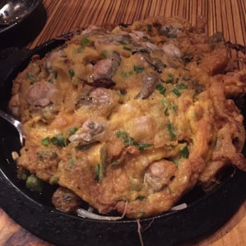 泰簡單 - Oyster omelette.. thumbs up for it! - Thai Near Me - Hong Kong, HK