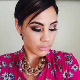 This is Mallory's work, the makeup she did on me back in March for a wedding event I was attending. This is Mallory's work, the makeup she did on me back in March for a wedding event I was attending.