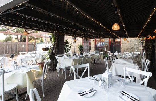 Arnoldi's Cafe by null