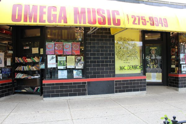 Omega Music by null